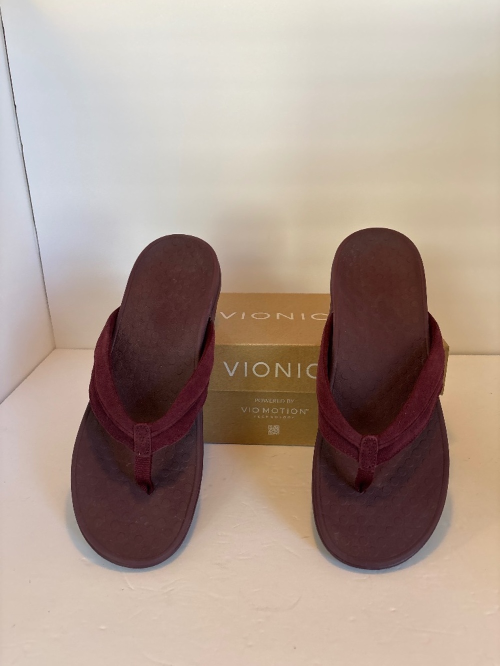 Men’s Vionic Shore Thong Sandals In Cherry Jubilee Size 13 VGC!!